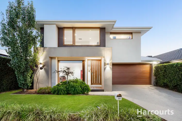 19 Tuckeroo Road, Aintree VIC 3336