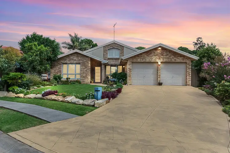 18 Kingston Road, Mount Annan NSW 2567