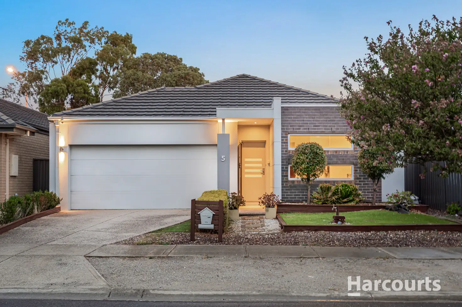 Main view of Homely house listing, 5 Glack Way, Caroline Springs VIC 3023