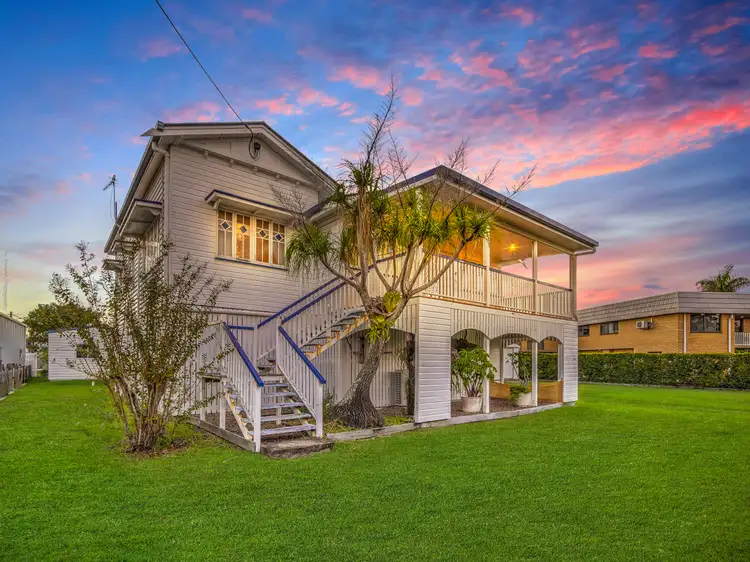 3-5 James Street, Urangan QLD 4655