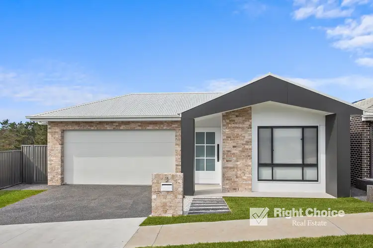 3 Pigeon Close, Calderwood NSW 2527