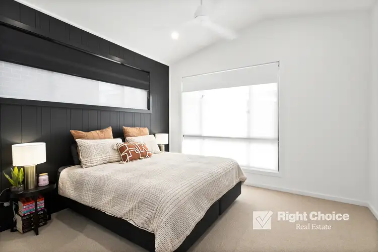 Fifth view of Homely house listing, 3 Pigeon Close, Calderwood NSW 2527