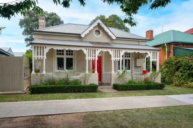 35 Piper Street, Bathurst NSW 2795