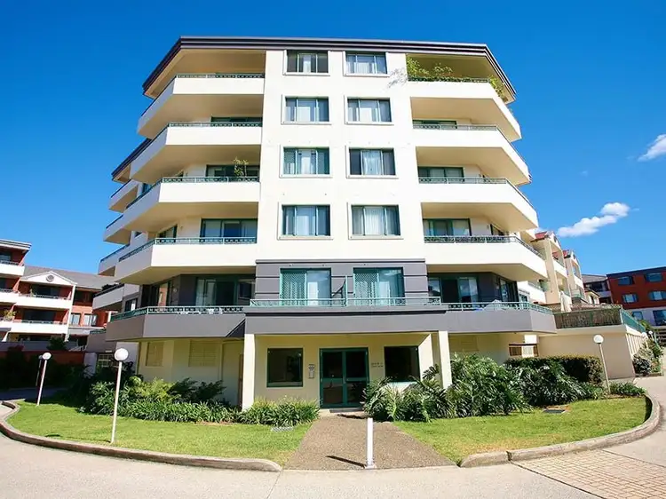 25/63A Barnstaple Road, Russell Lea NSW 2046