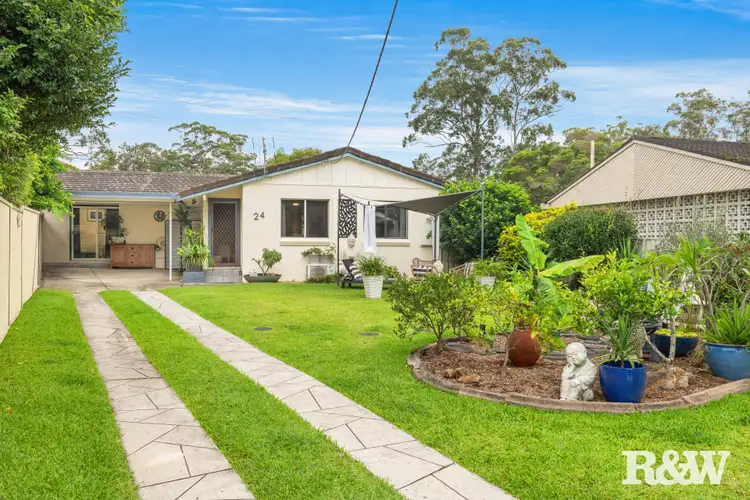 24 Parkhill Road, Wyoming NSW 2250