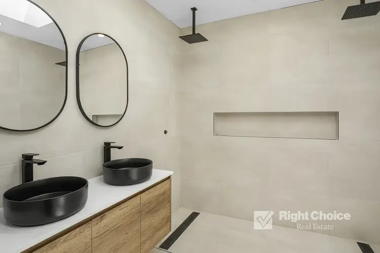 Fourth view of Homely townhouse listing, 4/7 Dillon Road, Flinders NSW 2529