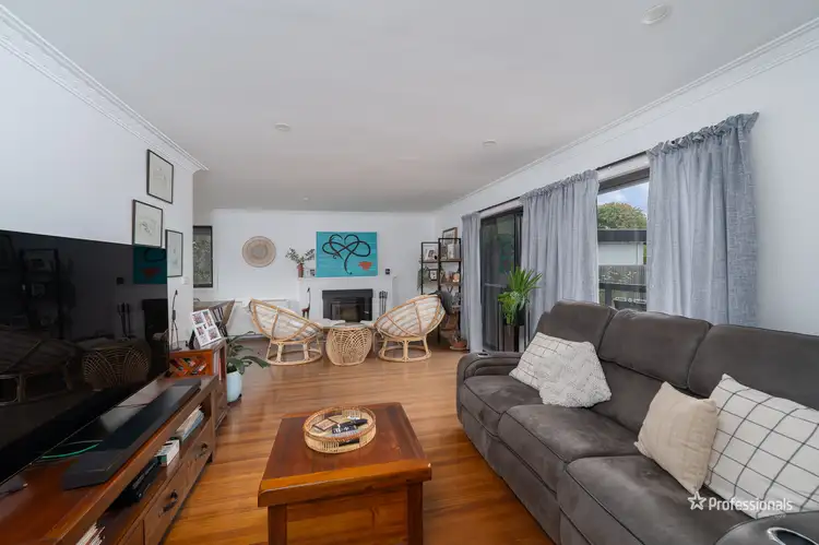 Fifth view of Homely house listing, 12 Bowman Avenue, Armidale NSW 2350
