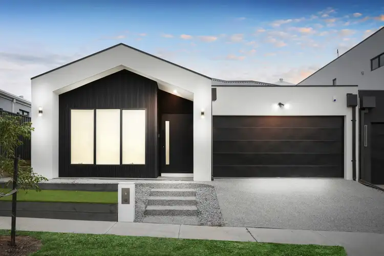 27 Pebble Street, Greenvale VIC 3059