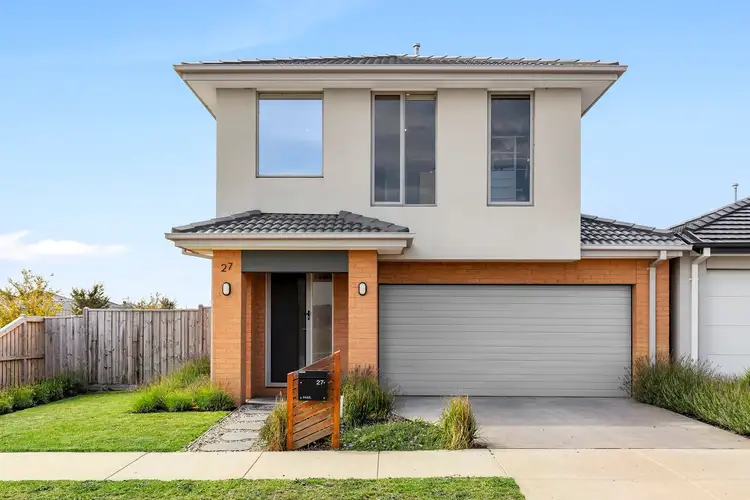27 Avonbury Drive, Armstrong Creek VIC 3217