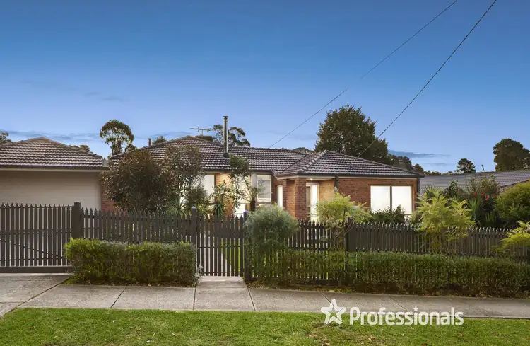 9 Sarah Court, Montrose VIC 3765
