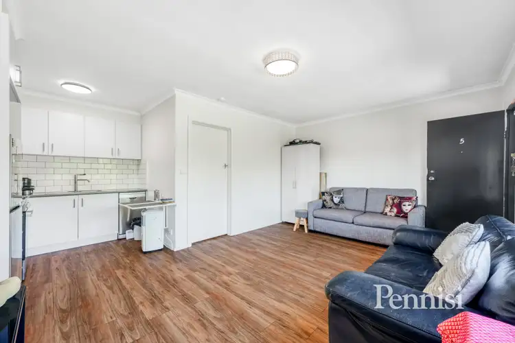 Fifth view of Homely unit listing, 5/4 McPhail Street, Essendon VIC 3040