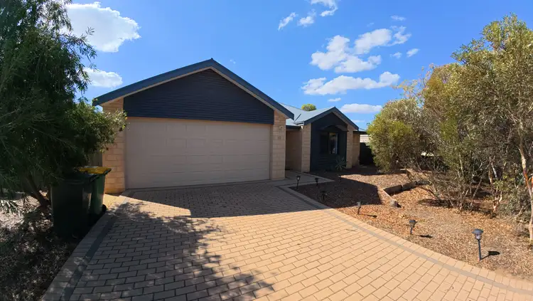 10 O'Loghlen Street, Dowerin WA 6461