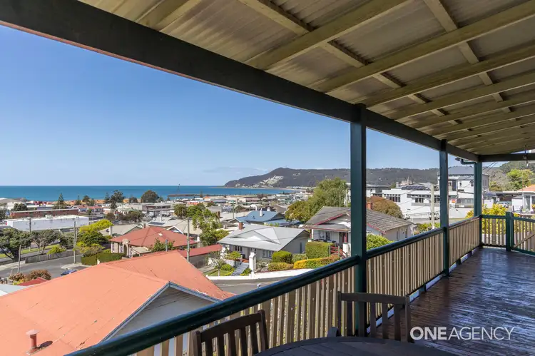 6 Cooper Street, South Burnie TAS 7320