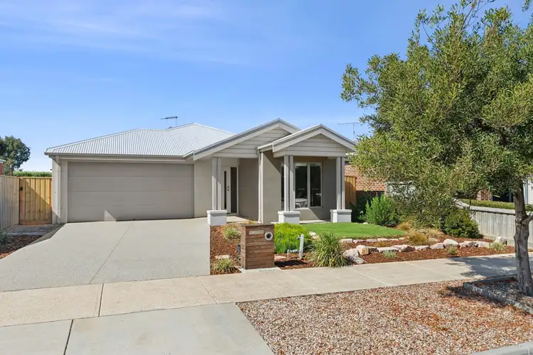 22 Silverwood Parade