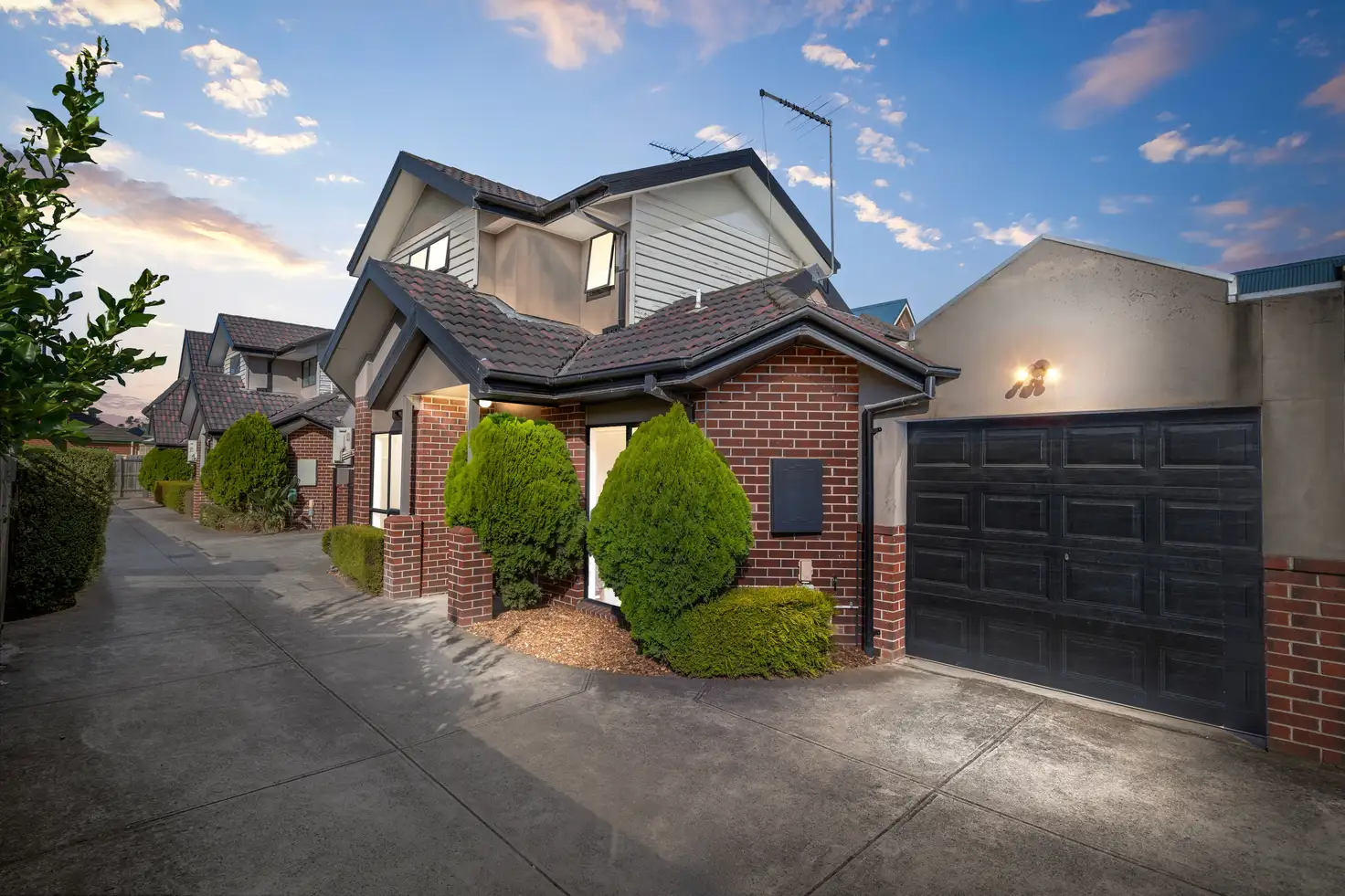 Main view of Homely townhouse listing, 2/38 Evans Street, Moonee Ponds VIC 3039
