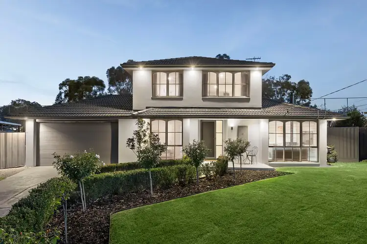 11 Oakhurst Court, Gladstone Park VIC 3043