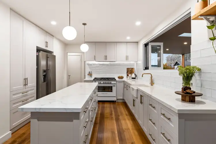 Fifth view of Homely house listing, 11 Oakhurst Court, Gladstone Park VIC 3043