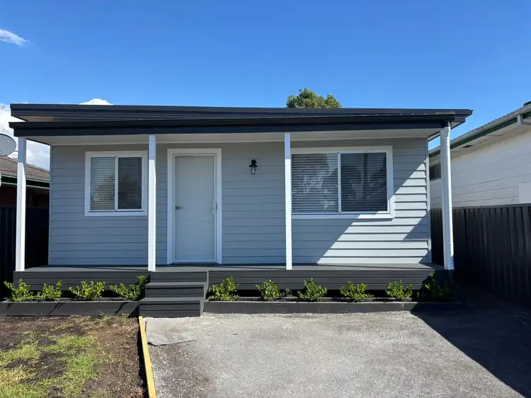 25a Chichester Avenue, Tarro NSW 2322