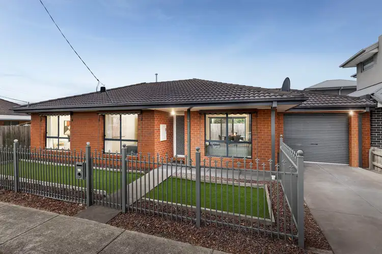 60 Creswell Avenue, Airport West VIC 3042