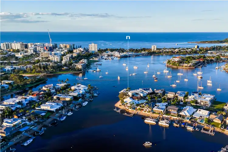 19 Carwoola Crescent, Mooloolaba QLD 4557