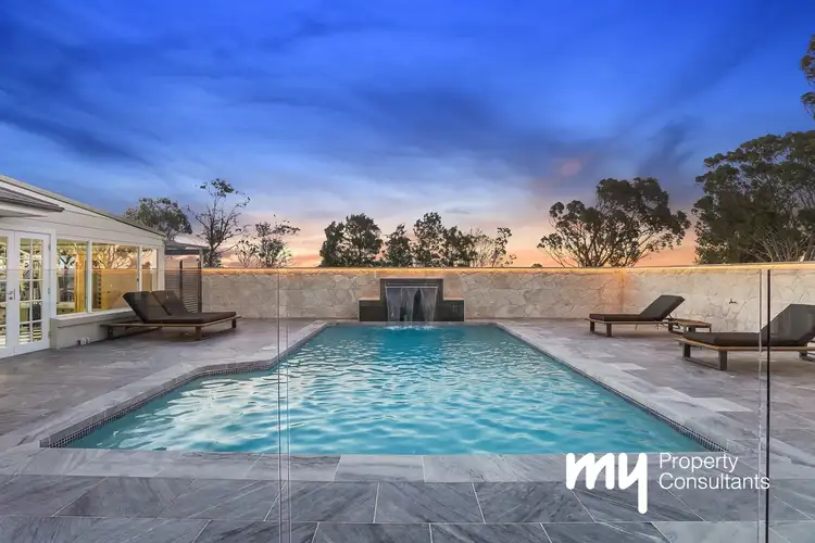 230 Donalds Range Road, Razorback NSW 2571