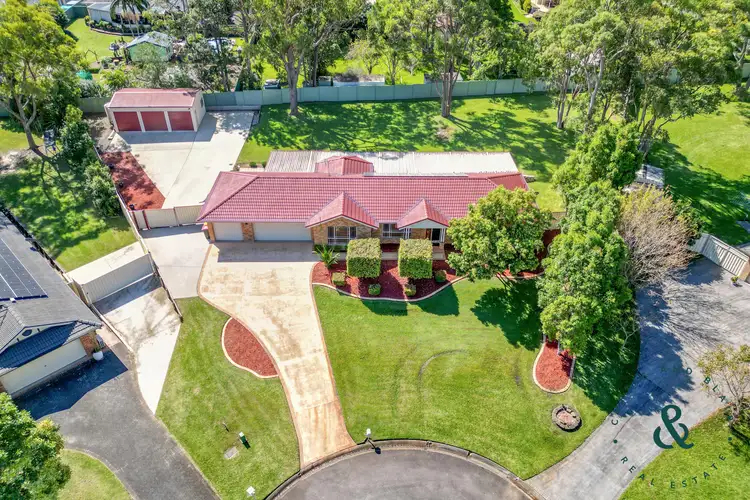 9 Eagle Close