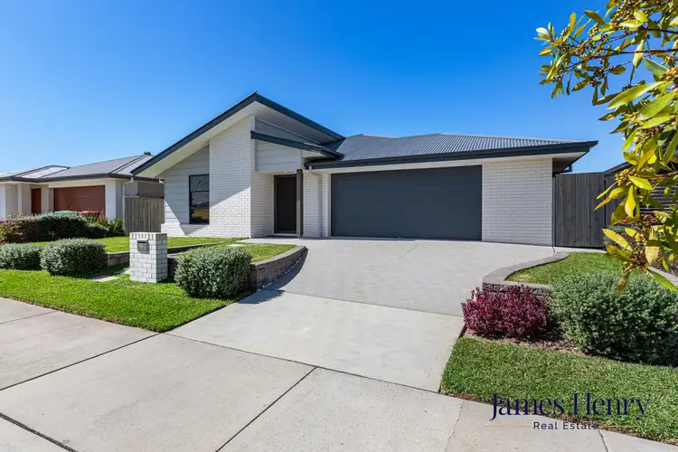 Second view of Homely house listing, 30 Mayo Crescent, Chisholm NSW 2322
