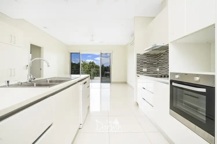 11 Drysdale Street