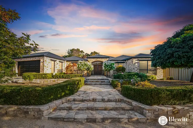 17 Redwood Avenue, Jerrabomberra NSW 2619