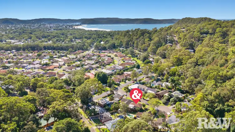 5 Laurel Place, Umina Beach NSW 2257