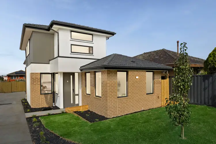 1/6 Patrick Court, Airport West VIC 3042