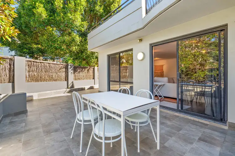 2/21 Campbell Crescent, Terrigal NSW 2260