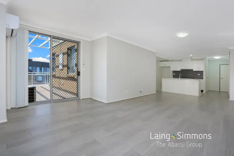 Fifth view of Homely unit listing, 304/5 Dunlop Avenue, Ropes Crossing NSW 2760