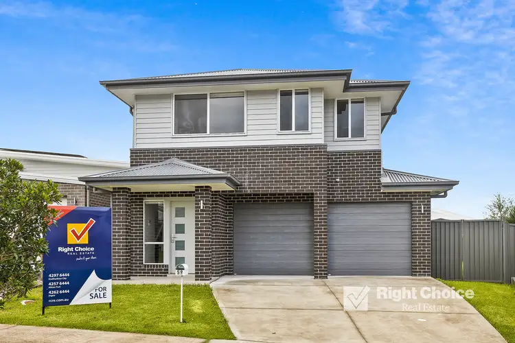 59 Lomandra Crescent
