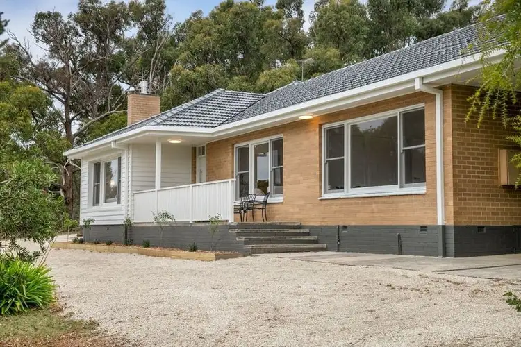 2 White Hills Road, Creswick VIC 3363