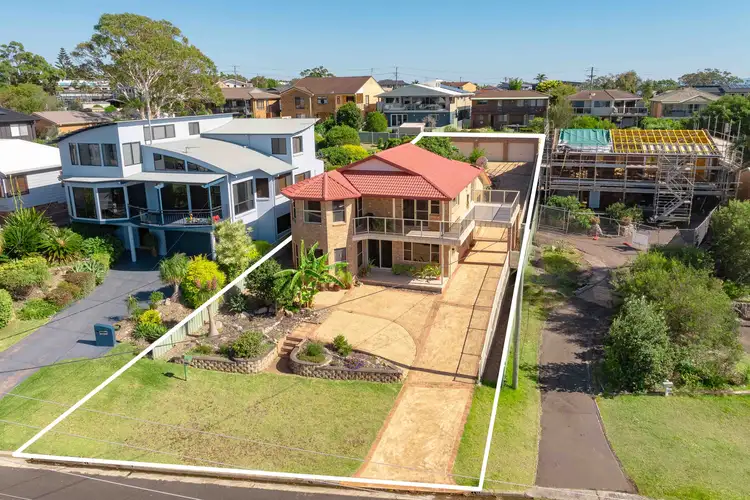 113 Waldegrave Crescent