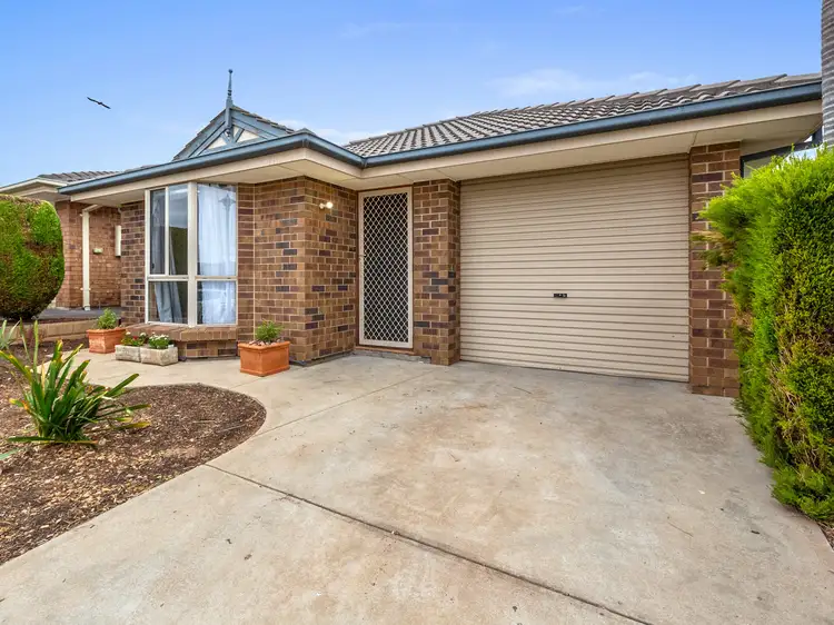 6 Spaxton Crescent