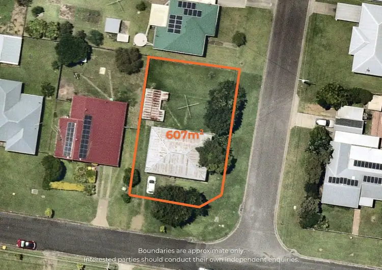 22 Gomer Street, Booval QLD 4304