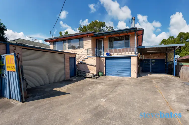 11A Mount Hall Road