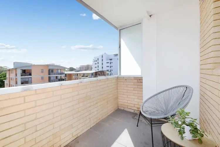 212-218 Bondi Road