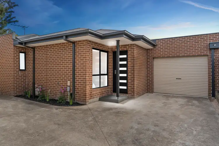 2/47 Huddersfield Road, Deer Park VIC 3023