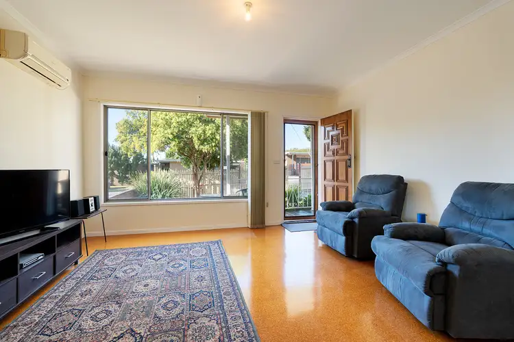 1/6 Park Street, Strathdale VIC 3550