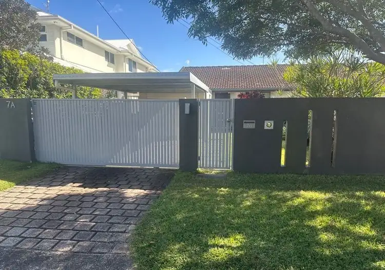 Fourth view of Homely semi-detached listing, 7a Barracuda Court, Palm Beach QLD 4221