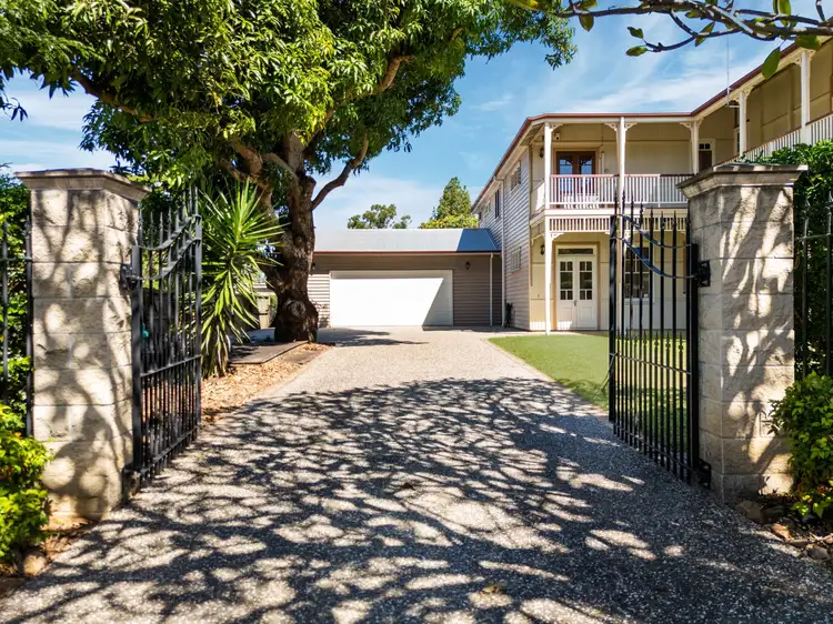 21 Glebe Road, Newtown QLD 4305