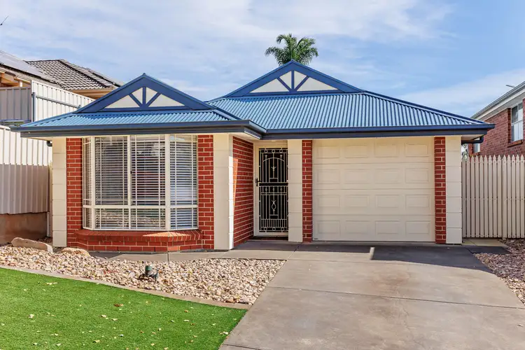 27 Lochleven Avenue, Greenwith SA 5125