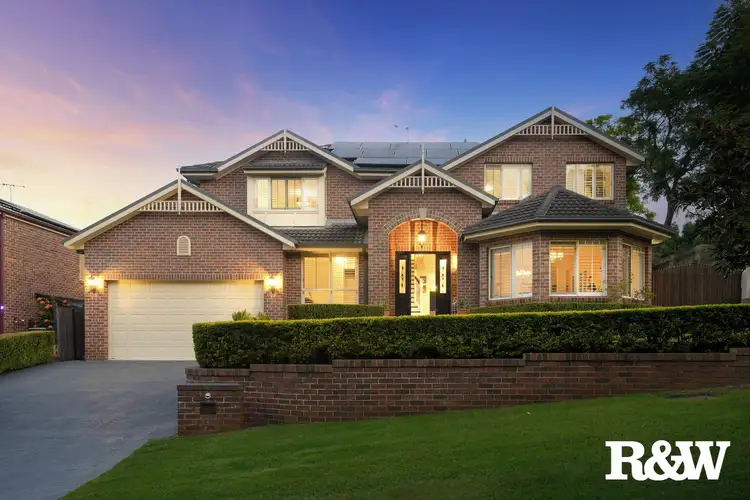 2 Barrack Circuit, Macquarie Links NSW 2565