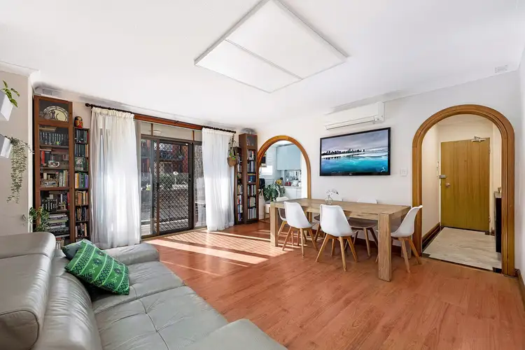 Main view of Homely unit listing, 2/11-15 Ocean Street, Penshurst NSW 2222