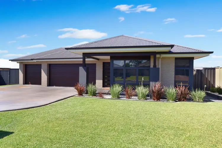 13 Finnegan Crescent, Muswellbrook NSW 2333