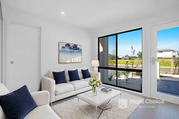 Third view of Homely semi-detached listing, 3 Irongum Street, Horsley NSW 2530