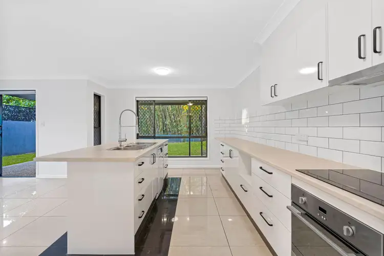 3/53 Gordon Street, Labrador QLD 4215